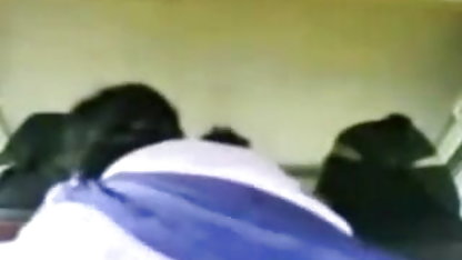 Maka Razdnevaet Buki तस्वीर के लिए साथी हिंदुस्तानी सेक्स फिल्म से पहले