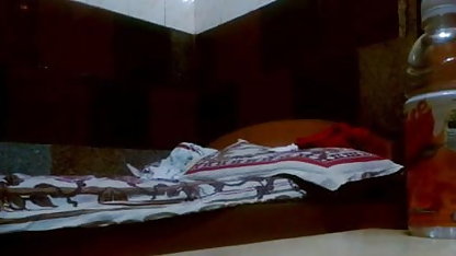 सुंदर माताओं के साथ कलाई बॉलीवुड की सेक्सी मूवी स्तनों और फैलाना निप्पल सेक्स तस्वीरें