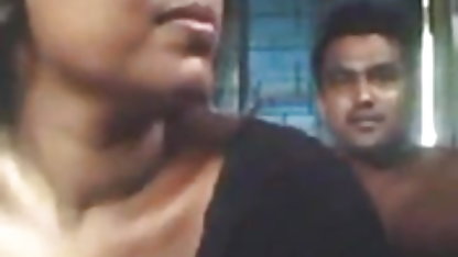 सुनहरे बालों वाली के साथ एक कामुक पेट गोली मारता सेक्स फिल्म दिखाएं है नग्न स्तन में सामने के एक दर्पण के एक सेक्स फोटो