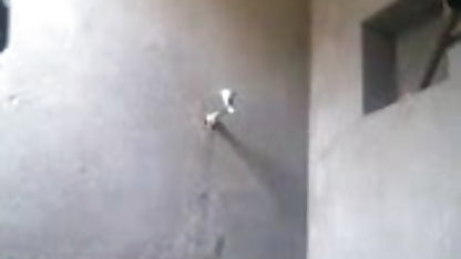 एक दोस्त एक सौंदर्य Aningus बनाता है सेक्सी फिल्म फिल्म और उसे पिछवाड़े में सवार की मुद्रा में हरा