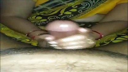 सुंदरियों अपनी बड़ाई फिल्म वीडियो में सेक्सी बड़े गधों सेक्स फोटो