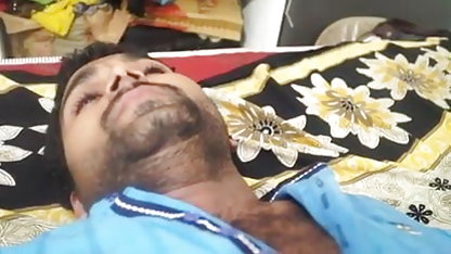 सुंदरता पैर जुदा, सोफे पर झूठ बोल रही है सेक्स हिंदी में सेक्सी पिक्चर मूवी फोटो