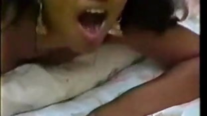 पत्नियों प्यार चिढ़ा पति खाल उधेड़नेवाला सी फिल्म सेक्सी फिल्म सेक्स pics