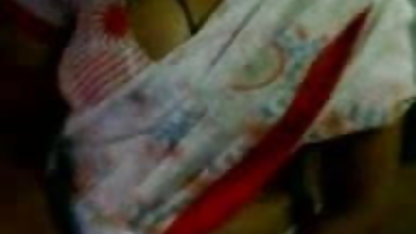 Busty बेब में काले मोज़ा है लगाया के साथ एक किट्टी पर एक लंबे हिंदी फिल्म पिक्चर सेक्सी समय