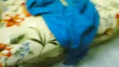 तीन लड़कियों में थोड़ा टोपी सहमत करने के लिए प्राप्त रखी के सेक्सी फिल्म चौधरी साथ दोस्तों पर के सोफे सेक्स फोटो