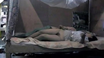 रूसी गुड़िया में मोज़ा के साथ लगाया जाता है एक एनालॉग के बोल्ट करने के लिए साथी के सामने में के फुल सेक्सी इंग्लिश फिल्म वेब कैमरा