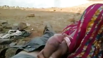 Shatenka Abella खतरे है उच्च पर संभोग के साथ सेक्सी फिल्म ज्वाला एक टैटू साथी