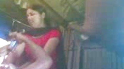 गद्दार crotch में अपने लिंग झुक गया अपनी प्रेमिका की मां के सोफे पर मोज़ा में रेड सेक्सी फिल्म वीडियो भोजपुरी में इंडियन