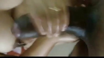 छोटी सी के साथ कृणाल वाइड फैले सेक्सी मूवी वीडियो सेक्सी मूवी पैर एक सेक्स फोटो के स्टंप पर बैठे
