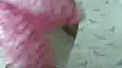 आदमी लग रहा है के बाद सेक्स हिंदी मूवी गृहिणी और है उसके में के बट