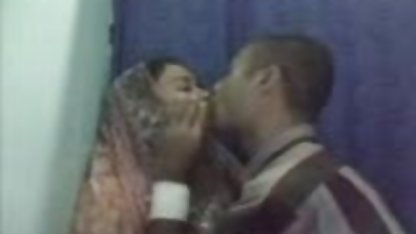 आदमी गड़बड़ साउथ इंडियन सेक्सी फिल्म ऊपर लाल गुड़िया के बाद एक गहरी Mineta