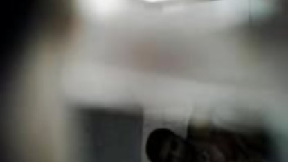 परिपक्व पड़ोसी निकालता है कपड़े और रहता है में मोज़ा सेक्स तस्वीरें एक सेक्सी फिल्म वीडियो
