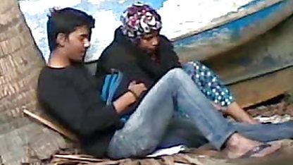 काले बाल वाली अमेरिकी सेक्स फिल्म ध्यान के साथ लोटस मुद्रा में सागर देखें सेक्स फोटो
