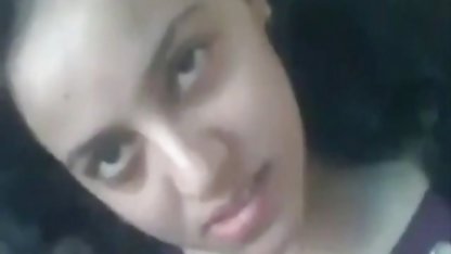 भावुक लेडी चित्रित होंठ के साथ गुणात्मक बेकार है eldak में सेक्सी फिल्म इंग्लिश मूवी बेडरूम सेक्स फोटो
