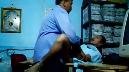 Lovelas के बट में अपने लिंग झुक गया एक सेक्सी फिल्म फुल मूवी पतली सुनहरे बालों वाली एक छोटी पोशाक में