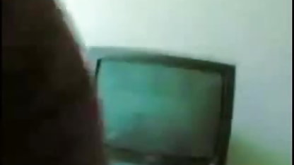 आदमी बहकाया नौकरानी में सेक्सी फिल्म वीडियो में देखने के लिए मोज़ा और shagged पर के सोफे